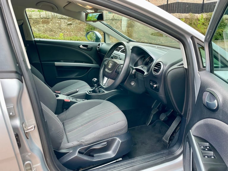 Seat, LEON, Hatchback, 2011, Manual, 1598 (cc), 5 doors