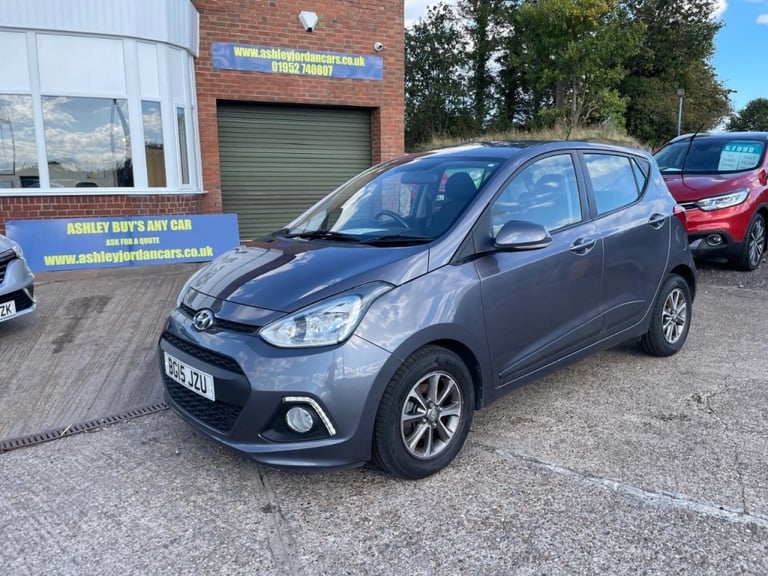 Hyundai i10 1.2 Premium 5dr Petrol