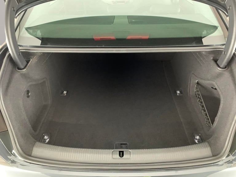 2019 Audi A4 2.0 TFSI 35 Sport Saloon 4dr Petrol Manual Euro 6 (s/s) (150 ps) - XENONS - Saloon P...