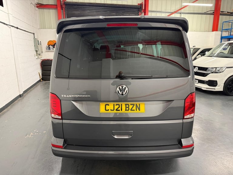 2021 Volkswagen Transporter 2.0 TDI 110 Highline Kombi Van WINDOW VAN Diesel Manual