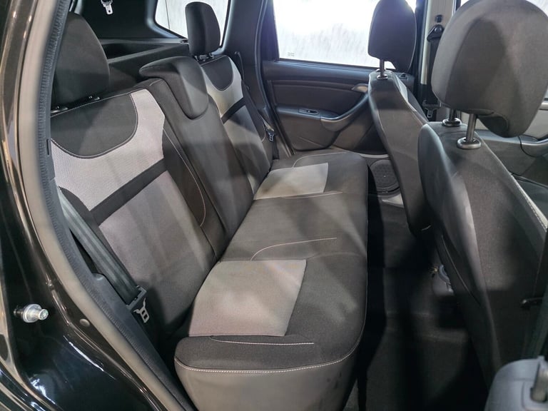 2017 Dacia Duster LAUREATE DCI Hatchback Diesel Manual