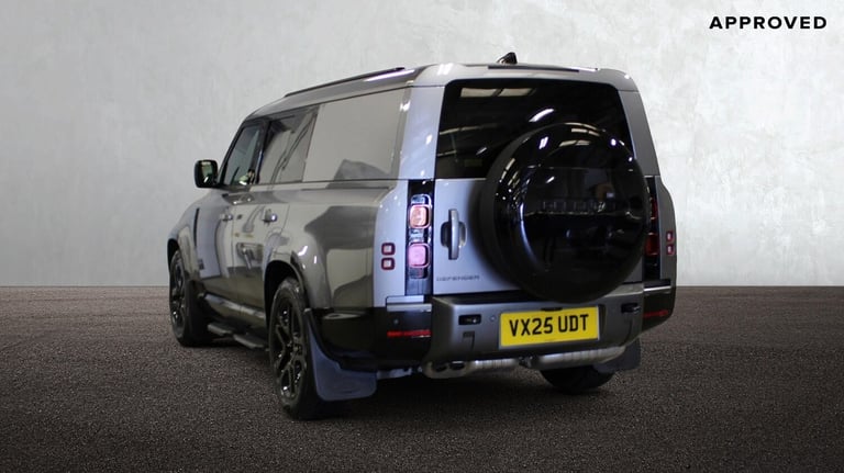 2025 Land Rover Defender Diesel Estate 3.0 D300 Outbound 130 5dr Auto SUV Diesel Automatic