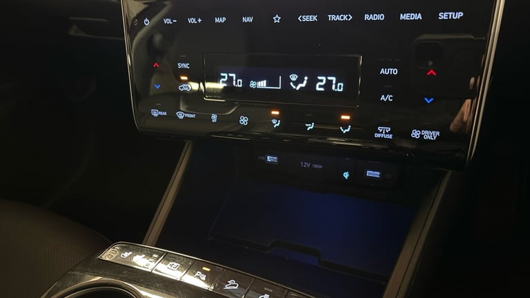 2022 Hyundai TUCSON 1.6 TGDi Plug-in Hybrid Ultimate 5dr 4WD Auto Estate Estate Hybrid Automatic