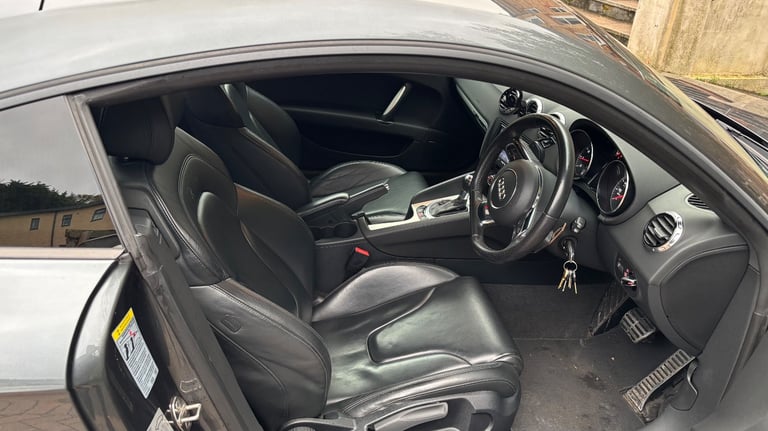 Audi, TT, Coupe, 2011, Semi-Auto, 1984 (cc), 2 doors