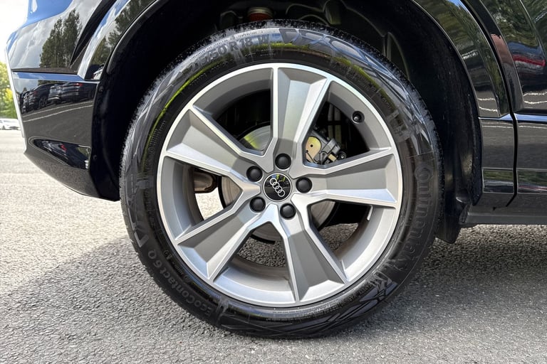 2025 Audi Q2 S line 30 TFSI  116 PS 6-speed SUV PETROL Manual