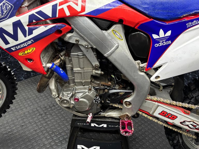 Honda CRF 450 2011 ( MX / MOTO CROSS / ENDURO ) @ AJ TRADING 