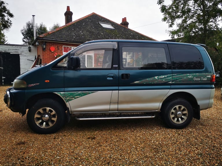 Mitsubishi Delica Space Gear, 1995, 2.8 diesel