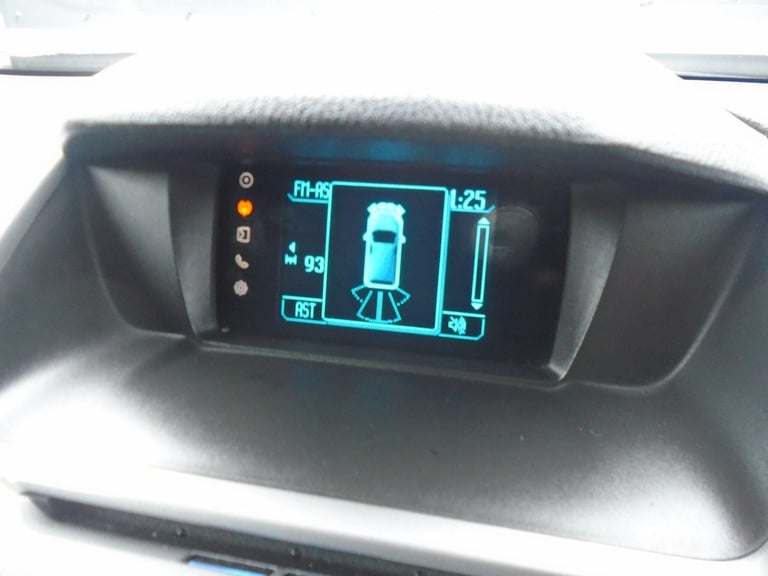 2017 Ford Transit Connect 1.5 TDCi 210 Trend L2 H1 5dr PANEL VAN Diesel Manual