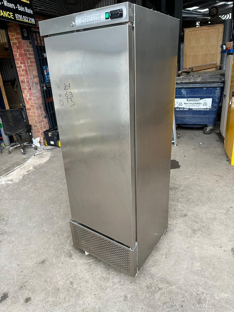 Commercial fridges freezers chiller pizza foster Williams 