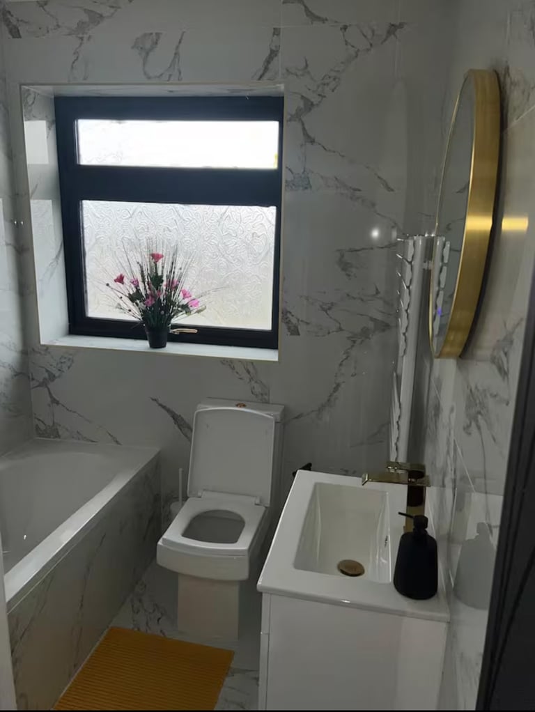 Modern 3-Bedroom House to Rent in Rainham – All Bills Included