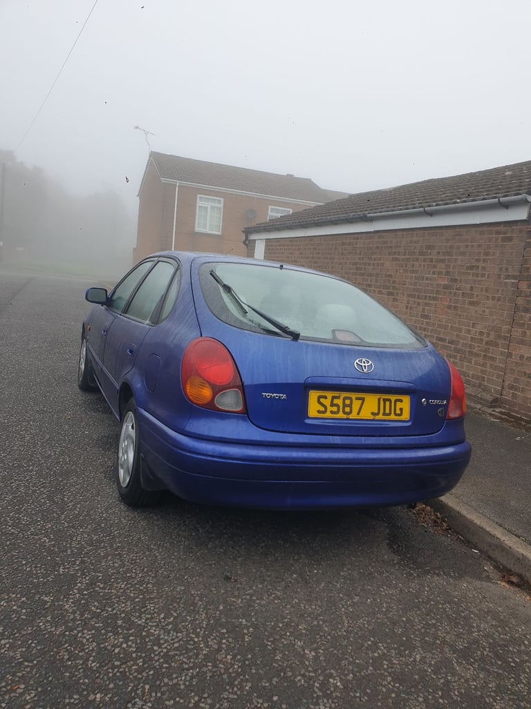 Toyota, COROLLA, Hatchback, 1998, Manual, 1587 (cc), 5 doors