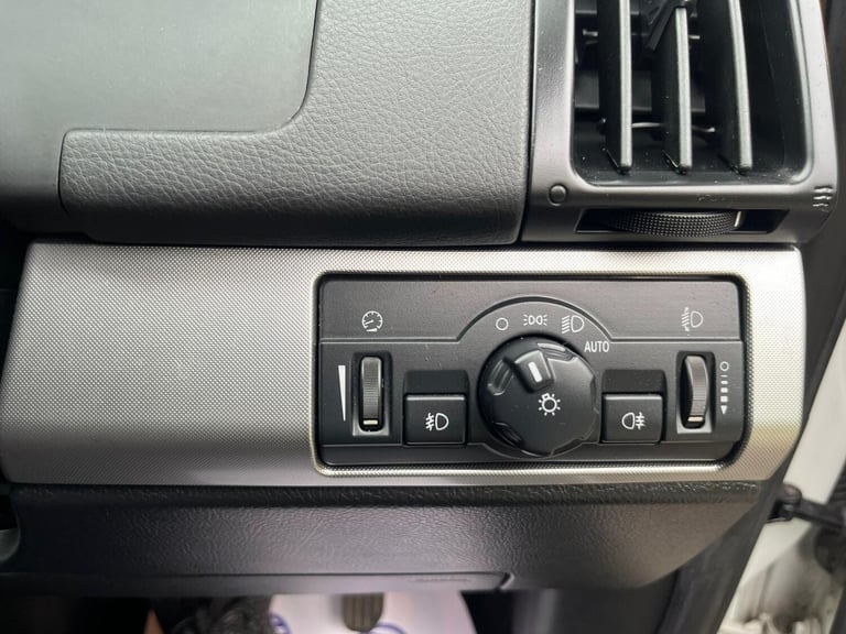 2012 Land Rover Freelander 2 2.2 TD4 XS CommandShift 4WD Euro 5 5dr ESTATE Diesel Automatic