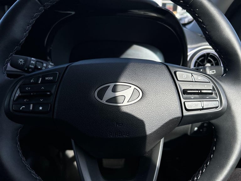 2024 Hyundai i10 1.0 Premium Hatchback 5dr Petrol Auto Euro 6 (s/s) (63 ps) Hatchback PETROL Auto...