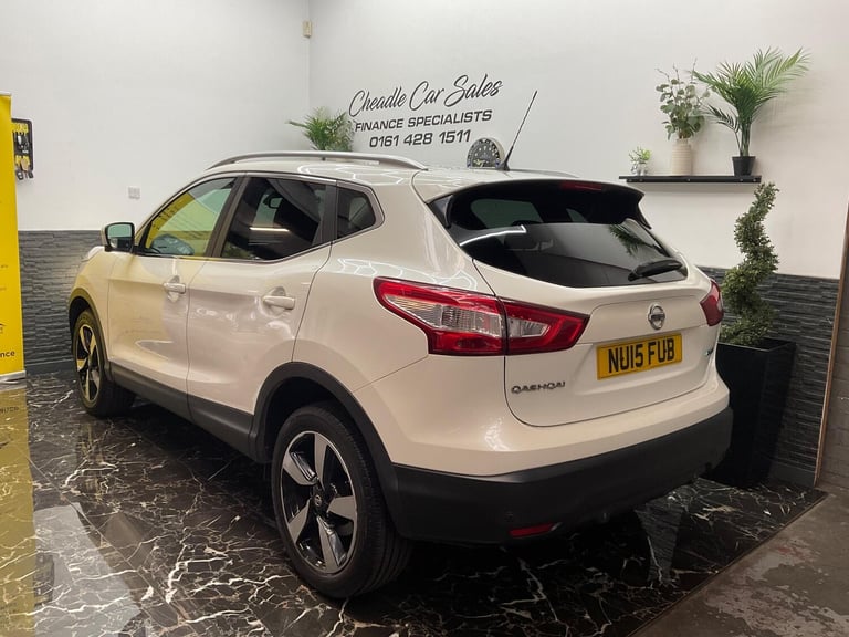 2015 Nissan Qashqai 1.5 dCi n-tec+ 2WD Euro 5 (s/s) 5dr HATCHBACK Diesel Manual