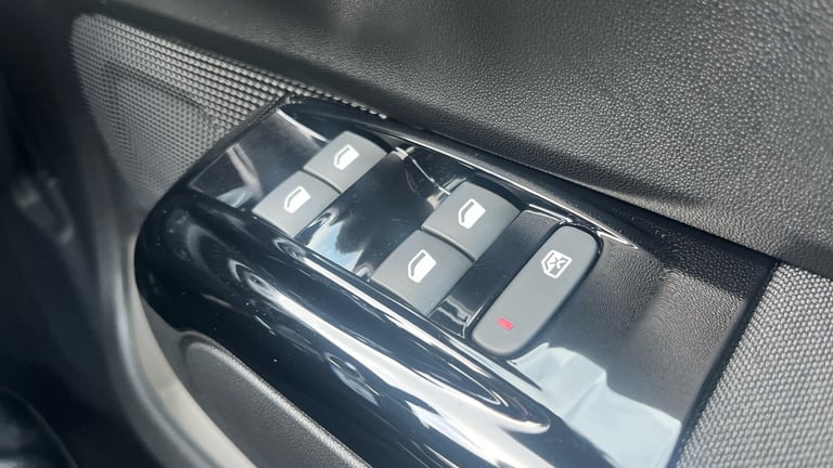 2024 Citroen C3 1.2 PureTech Plus 5dr Petrol Hatchback Hatchback Petrol Manual