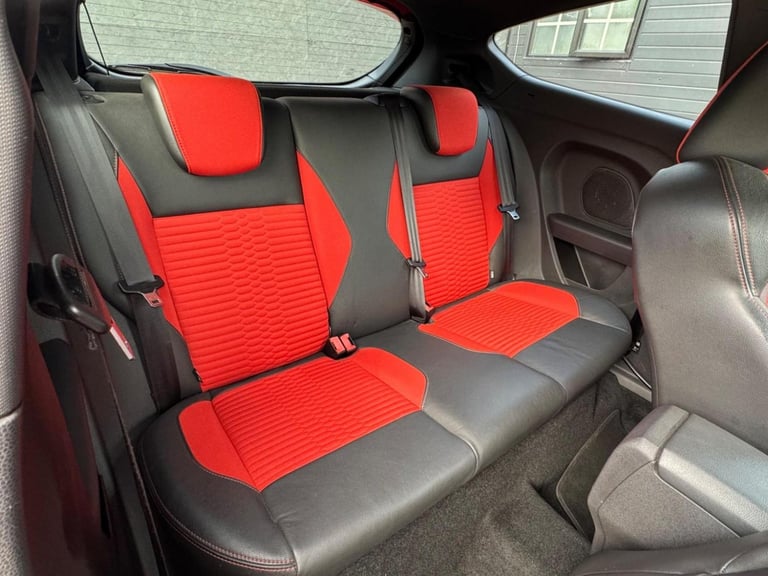 FORD FIESTA 1.6T EcoBoost ST-3 Euro 5 (s/s) 3dr 2014