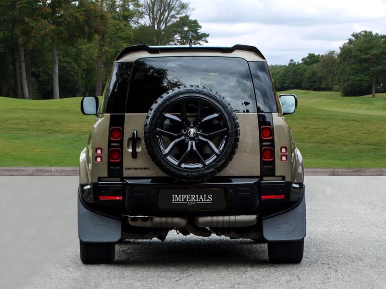 2024 Land Rover Defender 90 3.0 D250 MHEV Hard Top SUV Auto 4WD SWB Euro 6 (s/s) 3dr PANEL VAN Di...