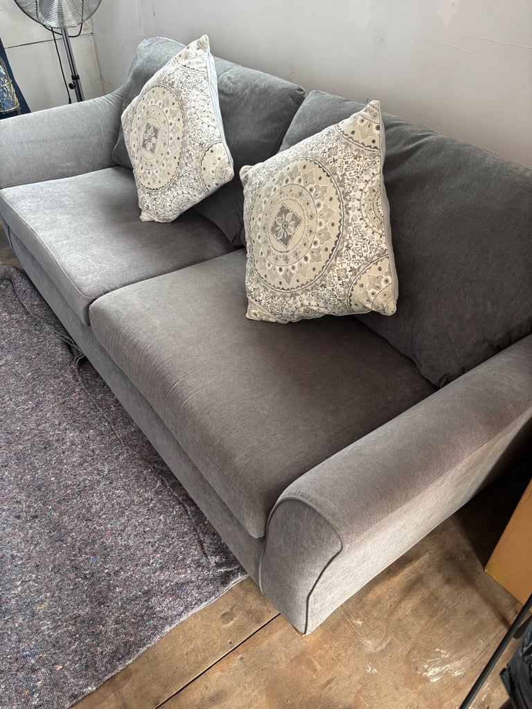 DFS Sofa (3 seater sofa)  only used 6 months