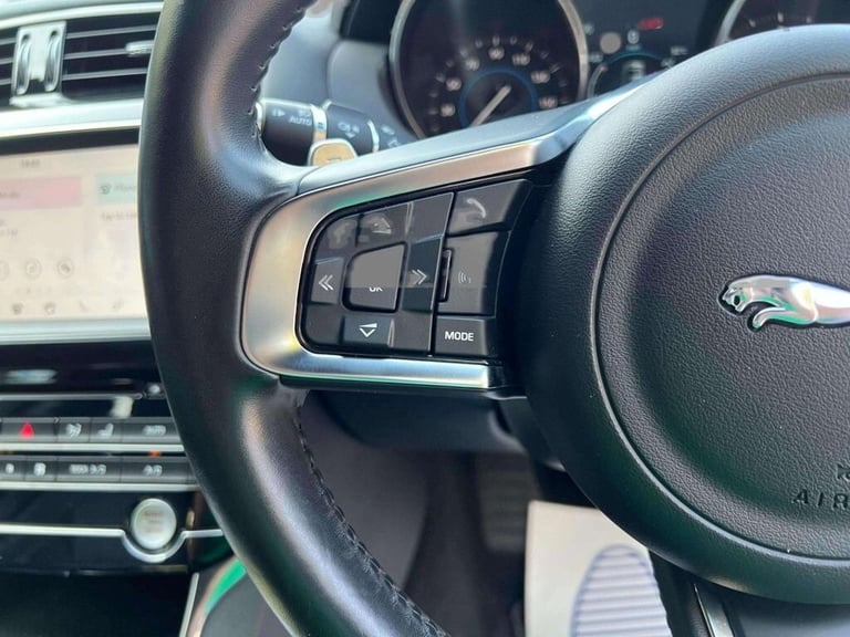 2019 Jaguar XE 2.0d R-Sport Saloon 4dr Diesel Auto Euro 6 (s/s) (180 ps) Saloon Diesel Automatic