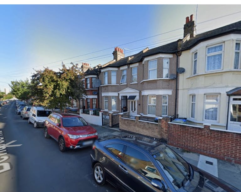 BENEFITS ACCEPTED - Studio Flat Available in Abbey Wood Plumstead Greenwich SE18