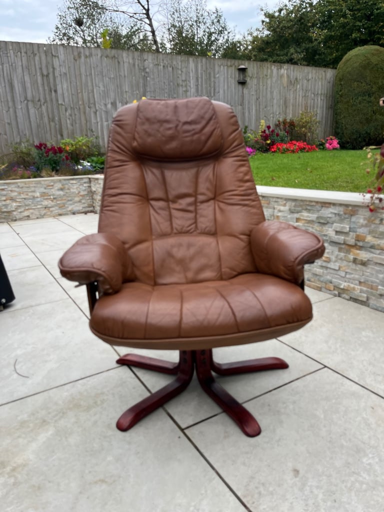 image for Vintage Danish Leather Swivel and Recline Lounge VChair 1980s Retro EB9275 MSWIi