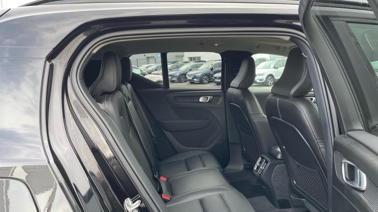 2024 Volvo XC40 Ultra B3 Mild hybrid ESTATE Petrol/Electric Hybrid Automatic