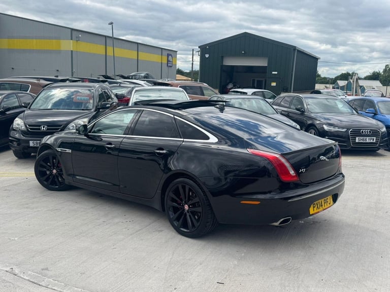 2014 Jaguar XJ 3.0d V6 Portfolio Auto Euro 5 (s/s) 4dr SALOON Diesel Automatic