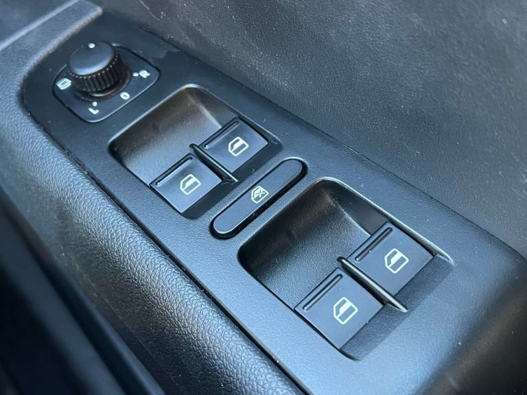 2014 Skoda Superb 1.6 TDI SE GreenLine III Estate 5dr Diesel Manual Euro 5 (s/s) (105 ps) Estate ...