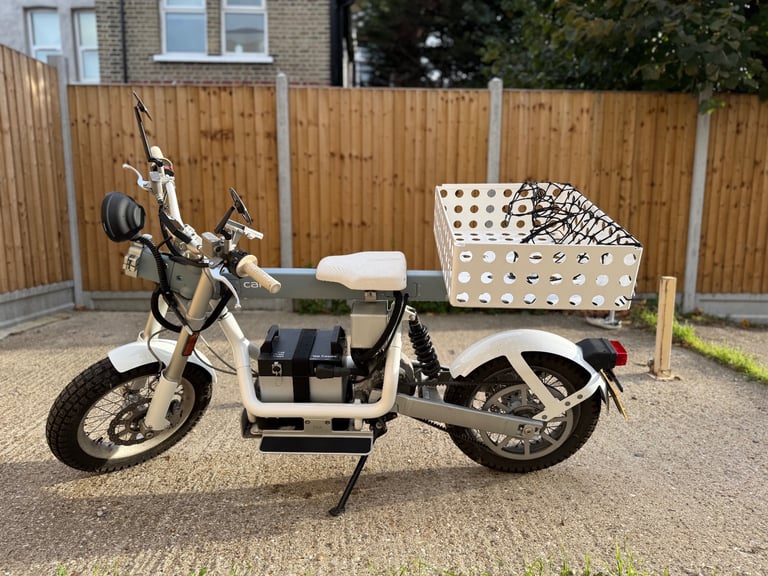 Cake OSA+ - Electric Motorbike / Motorcycle (A1)