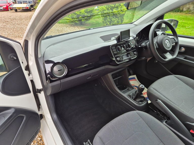 2012 Volkswagen up! 1.0 Move up! Euro 5 3dr HATCHBACK Petrol Manual