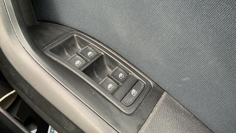 2018 SEAT Ateca 1.6 TDI SE Technology [EZ] 5dr HATCHBACK DIESEL Manual