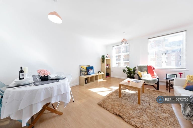 1 bedroom flat in Espirit Court, London, E1 (1 bed) (#2670796)