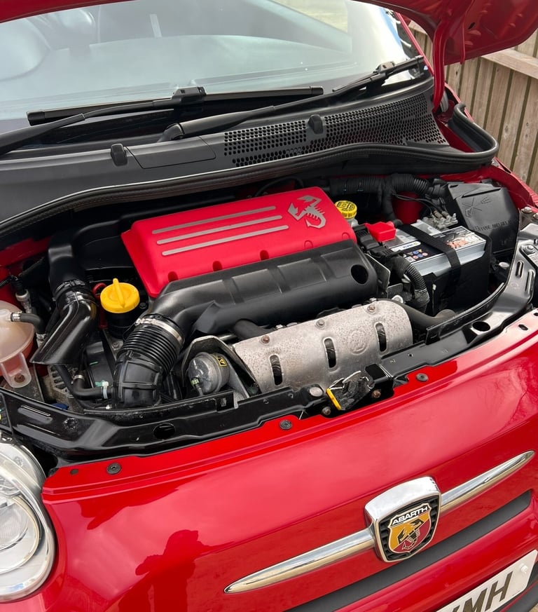 2015 - 15 Abarth 595 1.4 T-Jet Hatchback 3dr Petrol 500 695 ONLY 33K