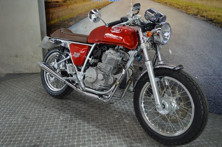 MASH TT 40 CAFE RACER 400 2020
