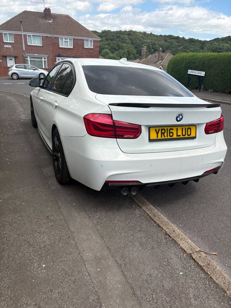 BMW, 3 SERIES, Saloon, 2016, Manual, 1995 (cc), 4 doors