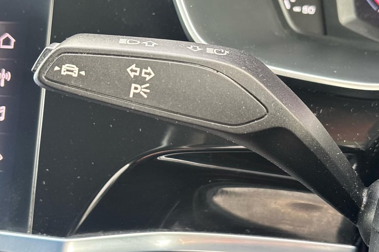  Audi Q3 1.5 Tfsi Cod 35 S Line Suv 5dr Petrol S Tronic Euro 6 s/s 150 Ps