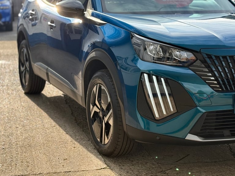 2025 Peugeot 2008 1.2 PureTech Allure 5dr ONLY 710 MILES, MAY 2028 WARRANTY,  HATCHBACK Petrol Ma...