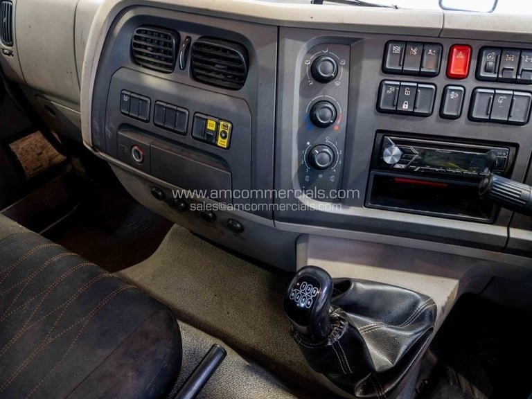 2022 (22) DAF LF 260 HOT BOX 18 TONNE 4X2