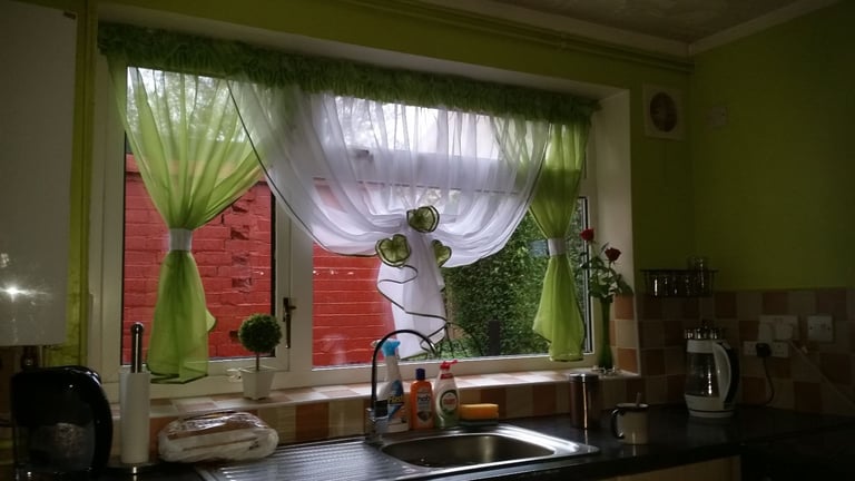 image for Beautiful curtain for the kitchen 400/100cm