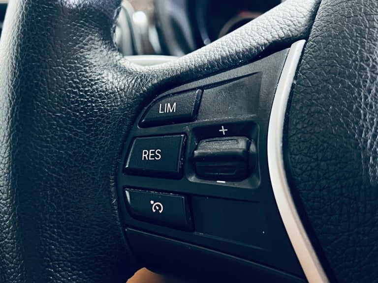 BMW 3 SERIES GRAN TURISMO 2.0 318D LUXURY GT 5 DOOR DIESEL MANUAL BLACK 320D