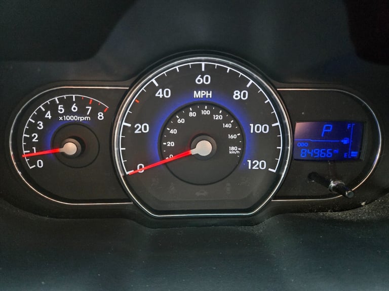 2011 Hyundai i10 1.2 Active 5dr Auto HATCHBACK Petrol Automatic