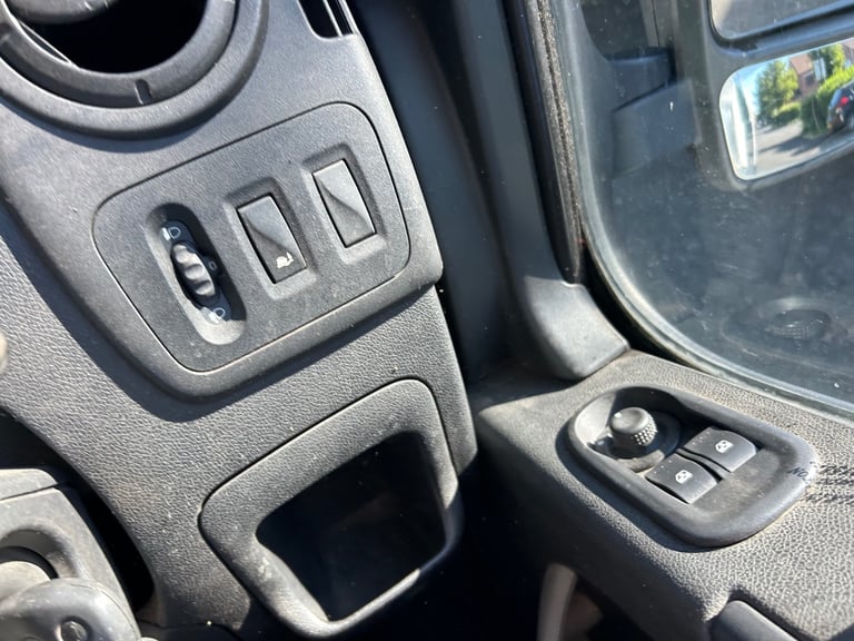 2015 Vauxhall Movano 2.3 CDTI H3 Van 125ps PANEL VAN Diesel Manual