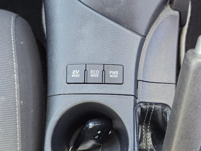 2018 Toyota Auris 1.8 VVT-h Icon CVT Euro 6 (s/s) 5dr Hatchback Hybrid Automatic