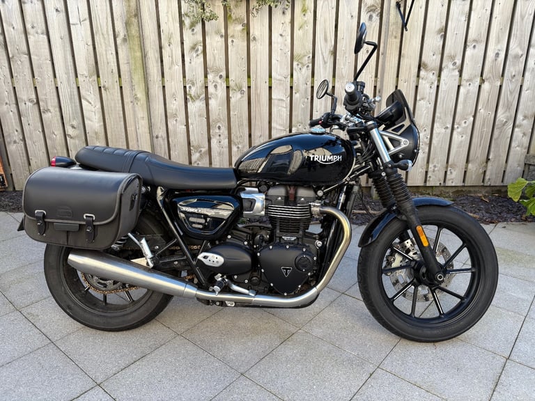 image for Triumph, BONNEVILLE, 2021, 900 (cc)