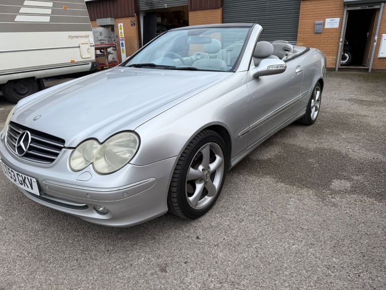 Mercedes-Benz, CLK, Convertible, 2004, Semi-Auto, 3199 (cc), 2 doors