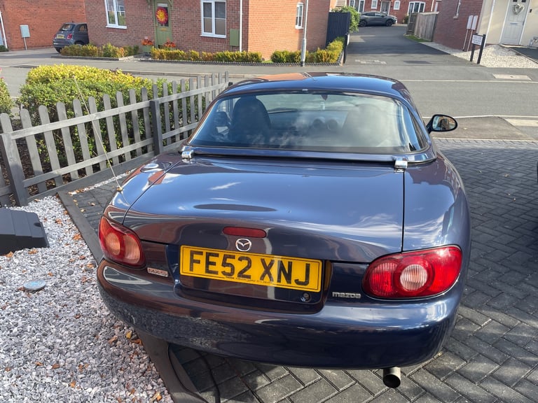 Mazda, MX-5, Convertible, 2002, Manual, 1597 (cc), 2 doors