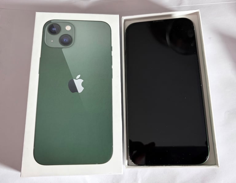 iPhone 13 Dark Green 128GB