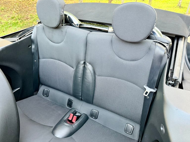 2014 MINI Convertible 1.6 Cooper 2dr CONVERTIBLE PETROL Manual