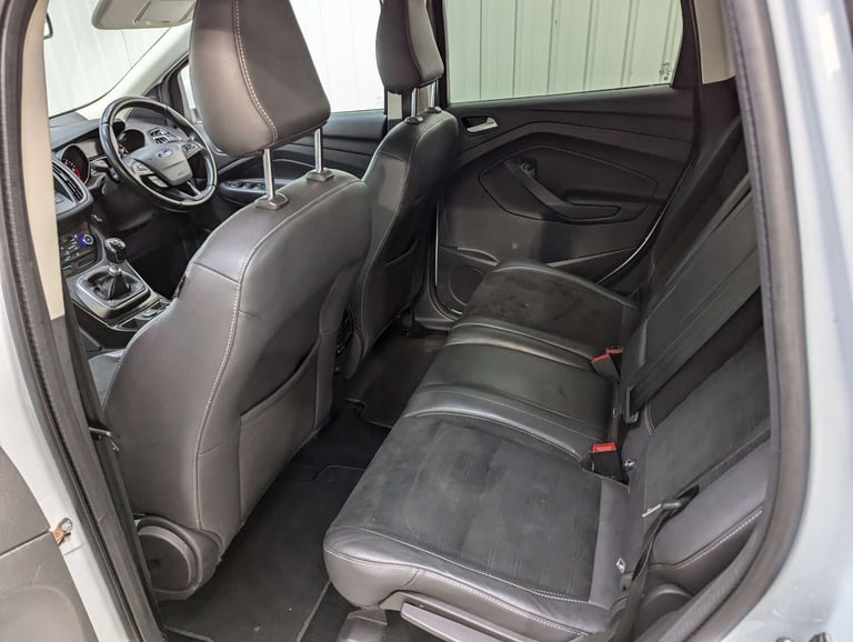 2017 Ford Kuga 2.0 Kuga Titanium TDCi 4x4 4WD 5dr SUV Diesel Manual