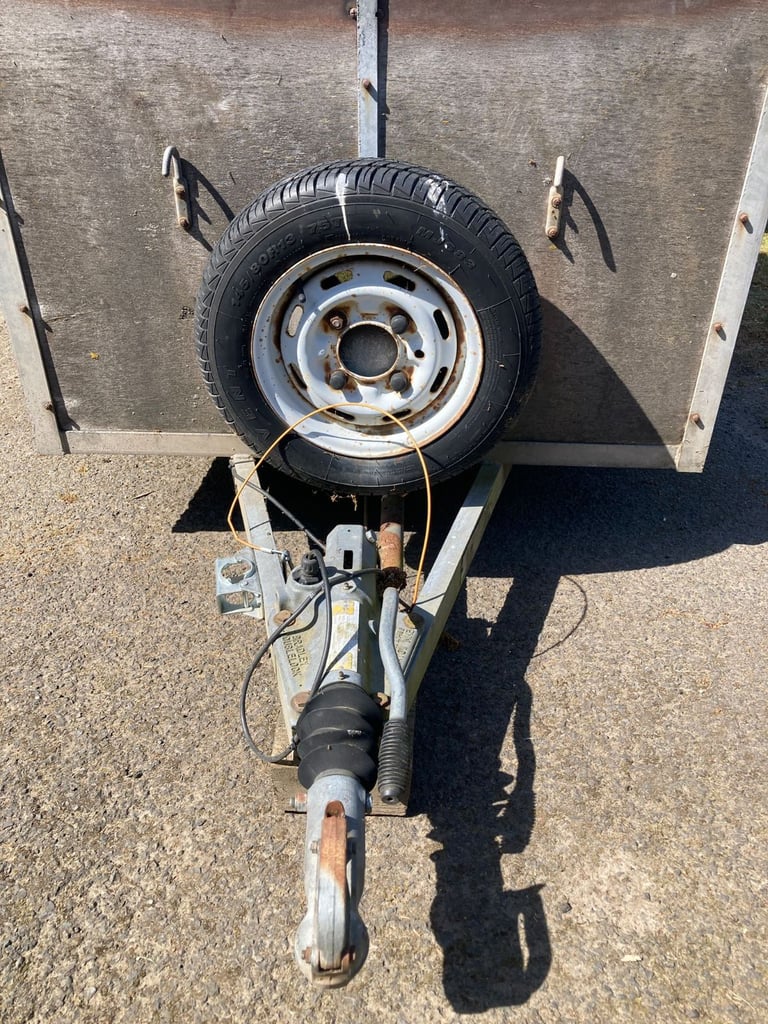 Box trailer - good used condition, plenty tread in tyres.